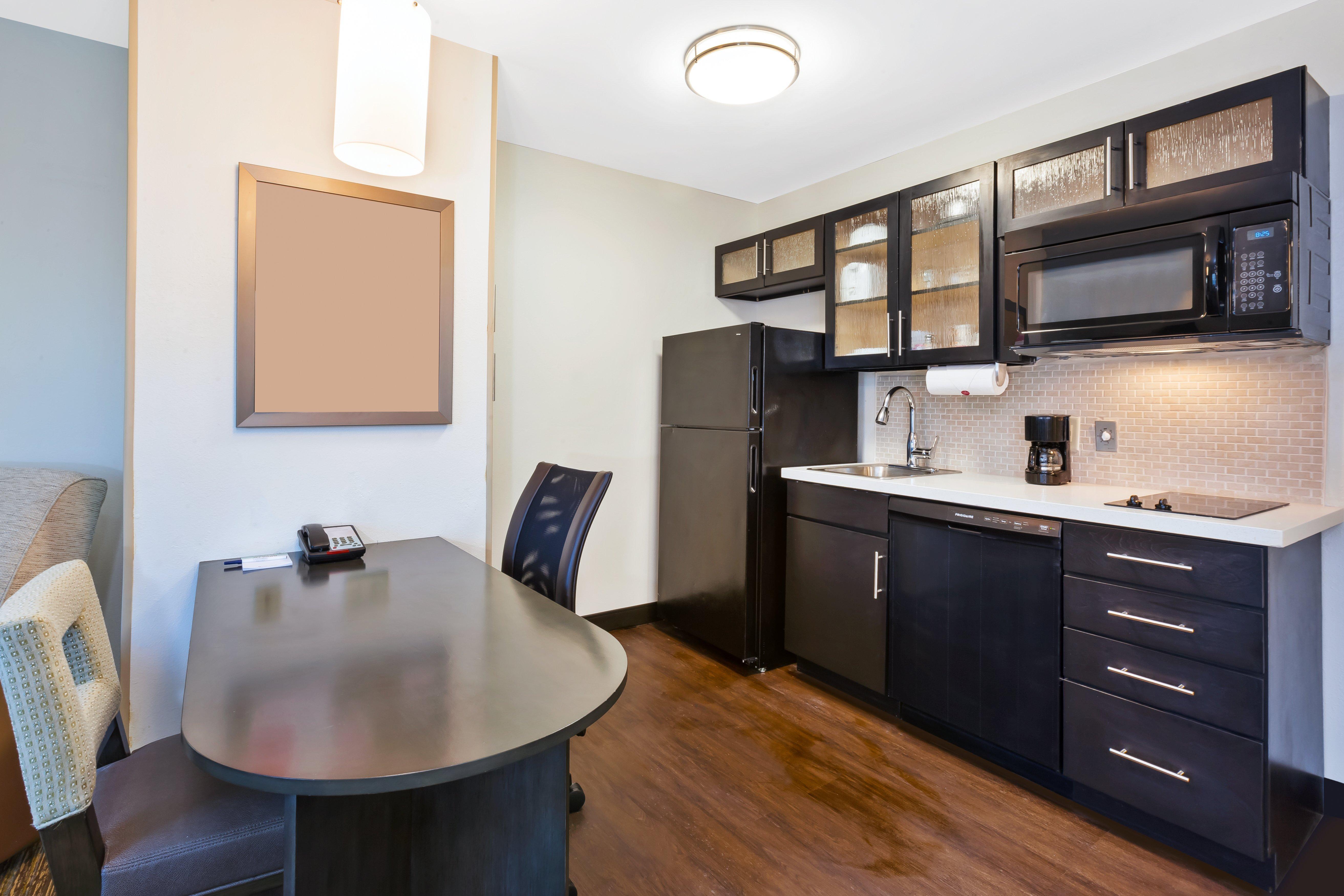 Candlewood Suites Huntersville-Lake Norman Area By Ihg Exteriör bild