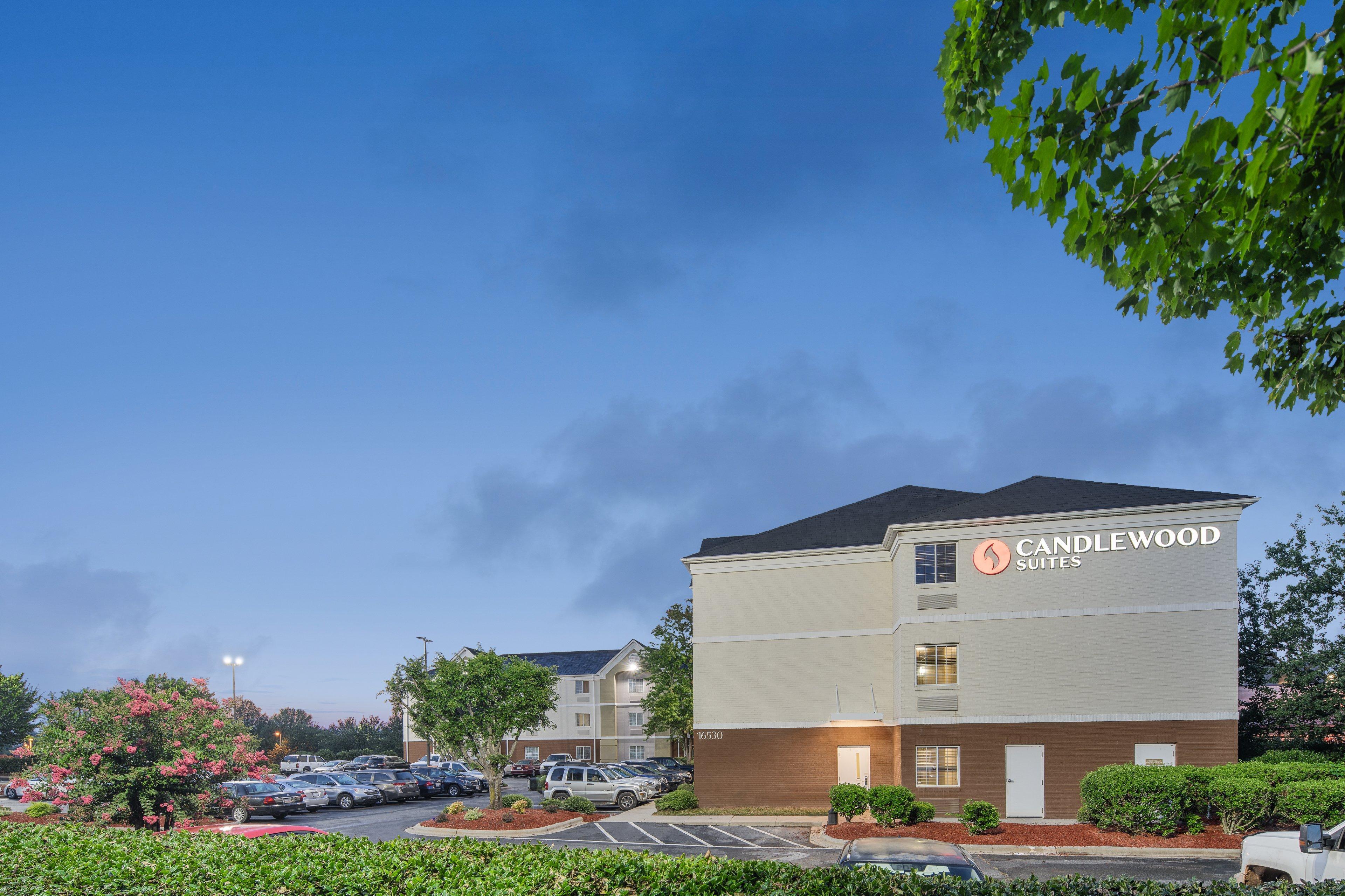 Candlewood Suites Huntersville-Lake Norman Area By Ihg Exteriör bild