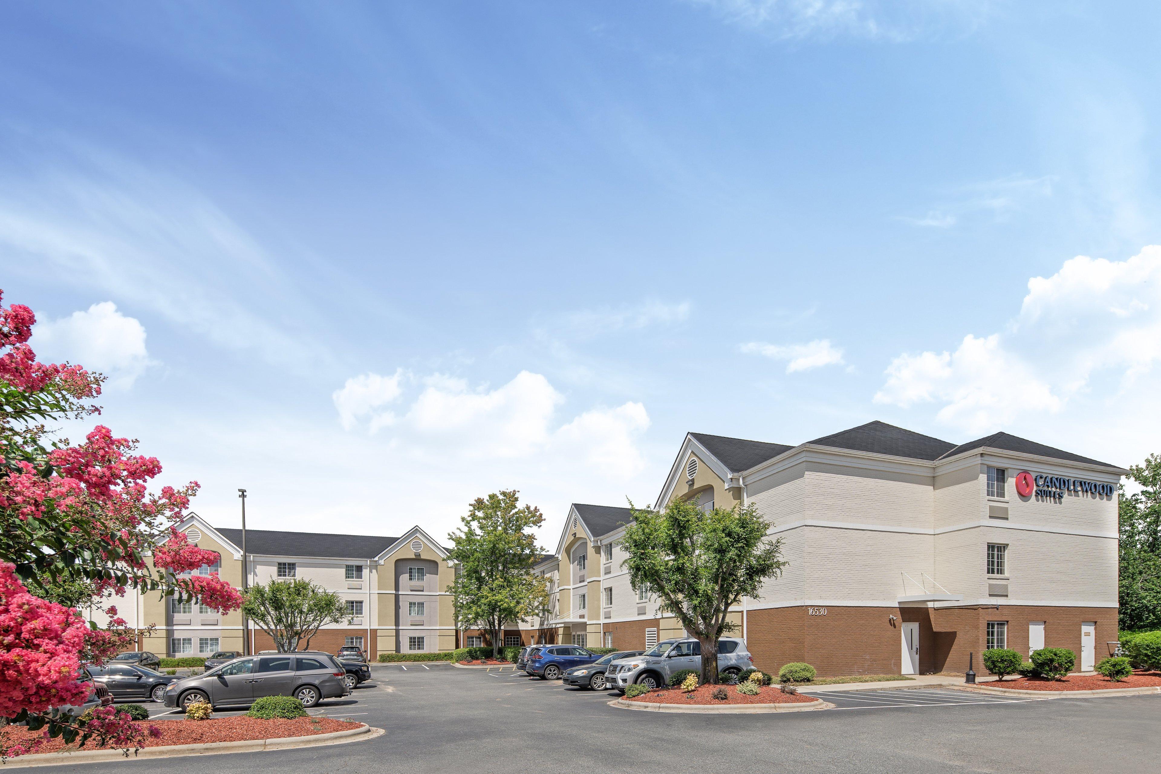 Candlewood Suites Huntersville-Lake Norman Area By Ihg Exteriör bild
