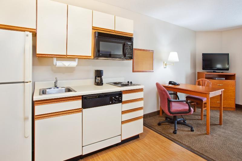 Candlewood Suites Huntersville-Lake Norman Area By Ihg Exteriör bild