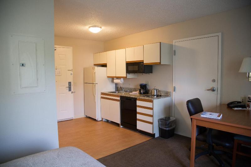 Candlewood Suites Huntersville-Lake Norman Area By Ihg Exteriör bild