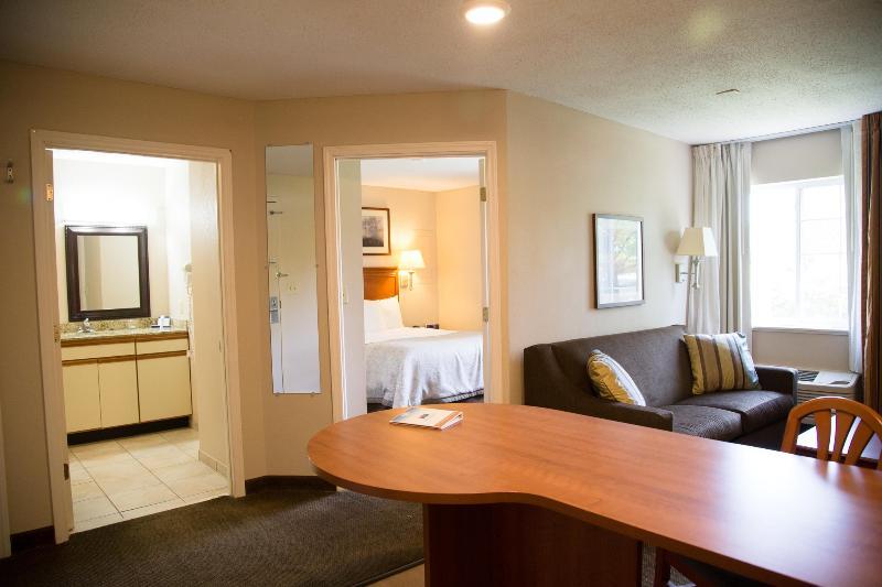 Candlewood Suites Huntersville-Lake Norman Area By Ihg Exteriör bild